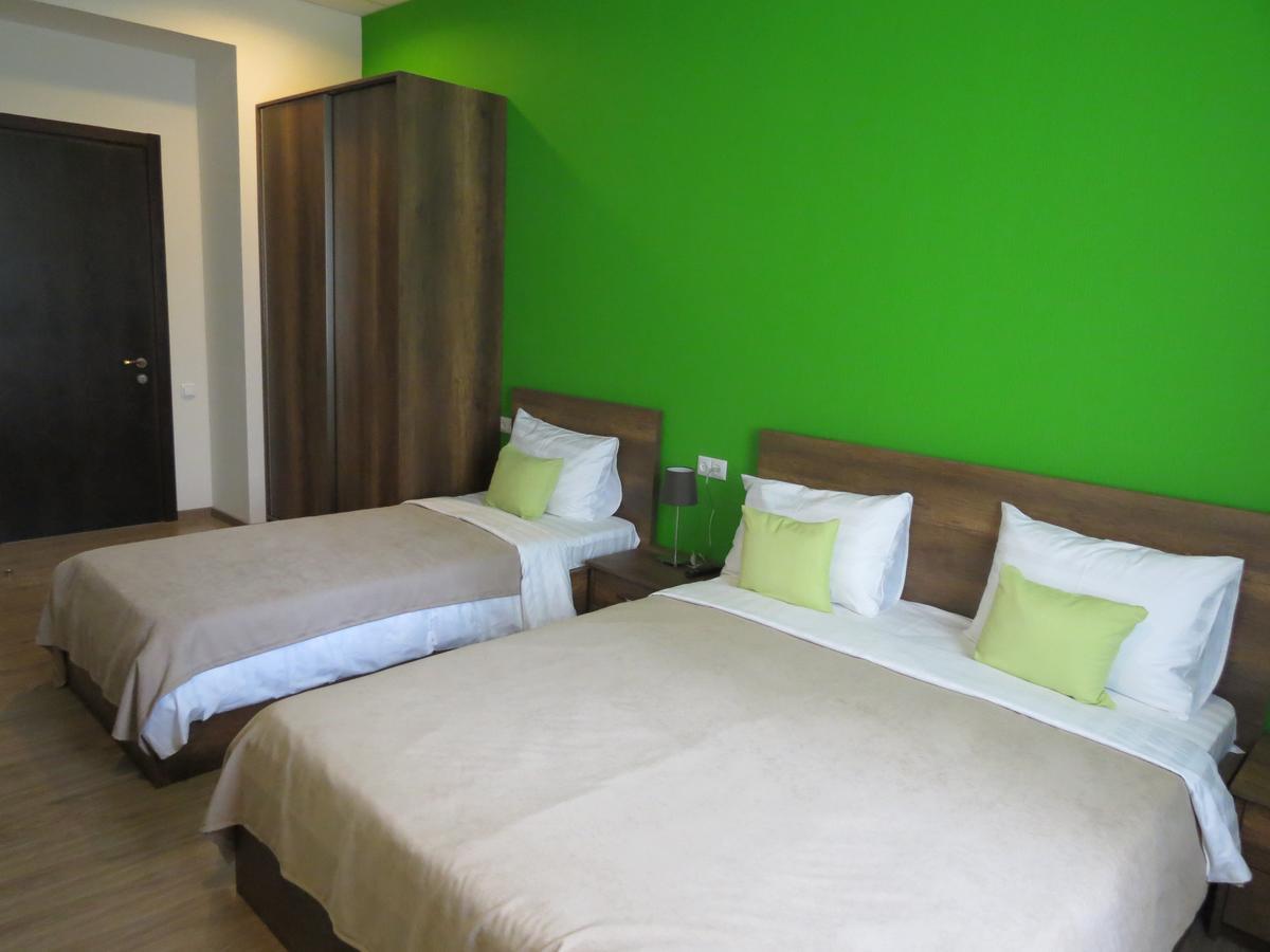 Your Home Hotel Tbilisi Exteriör bild